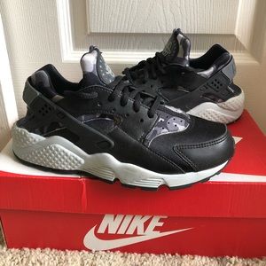 Nike Huarache Run